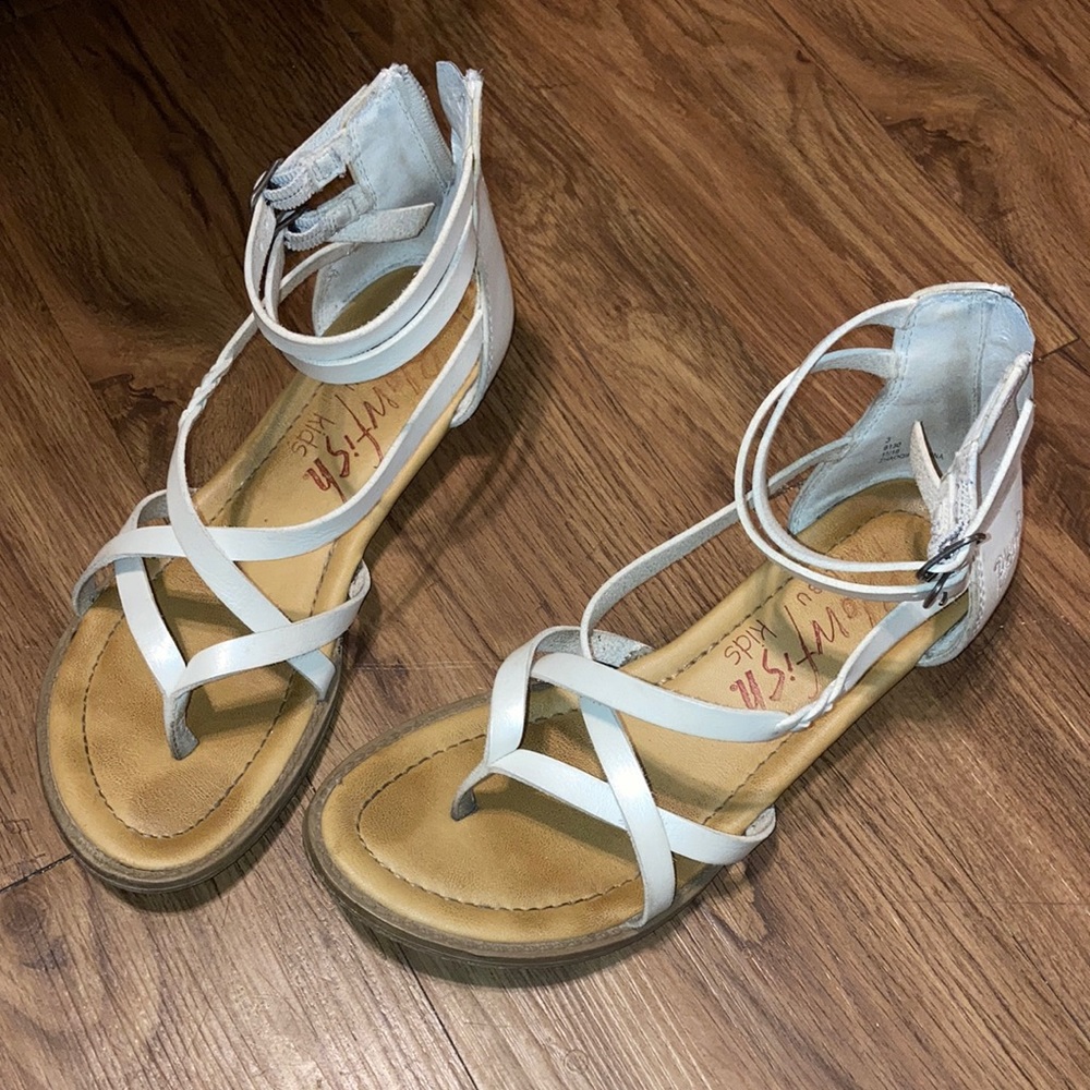 Girls blowfish sandals